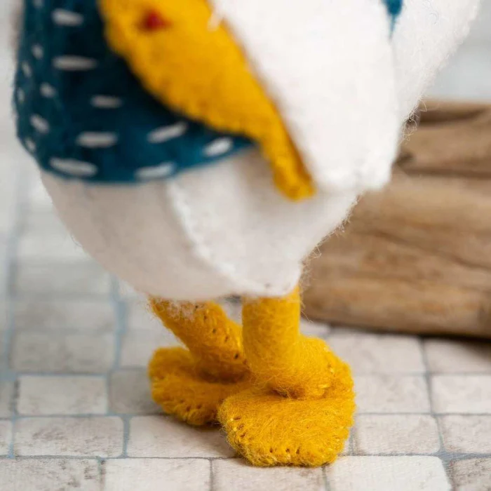 Corinne Lapierre Sam the Seagull Felt Craft Mini Kit - Image 4