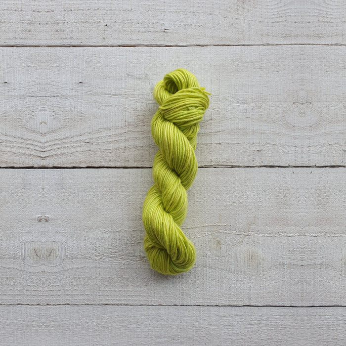 Manos Del Uruguay Silk Blend 8 Ply - Image 10