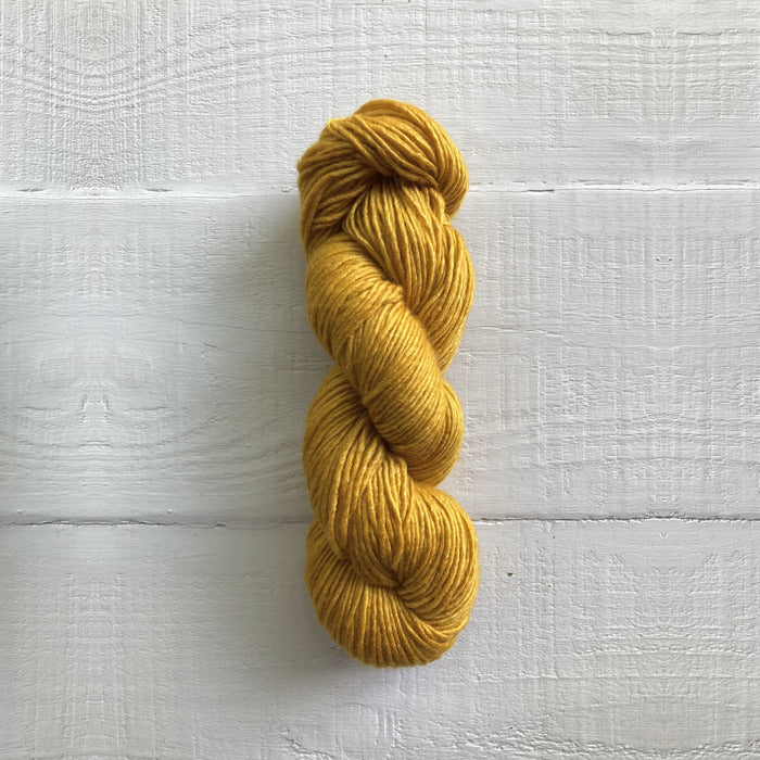 Manos Del Uruguay Silk Blend 8 Ply - Image 3
